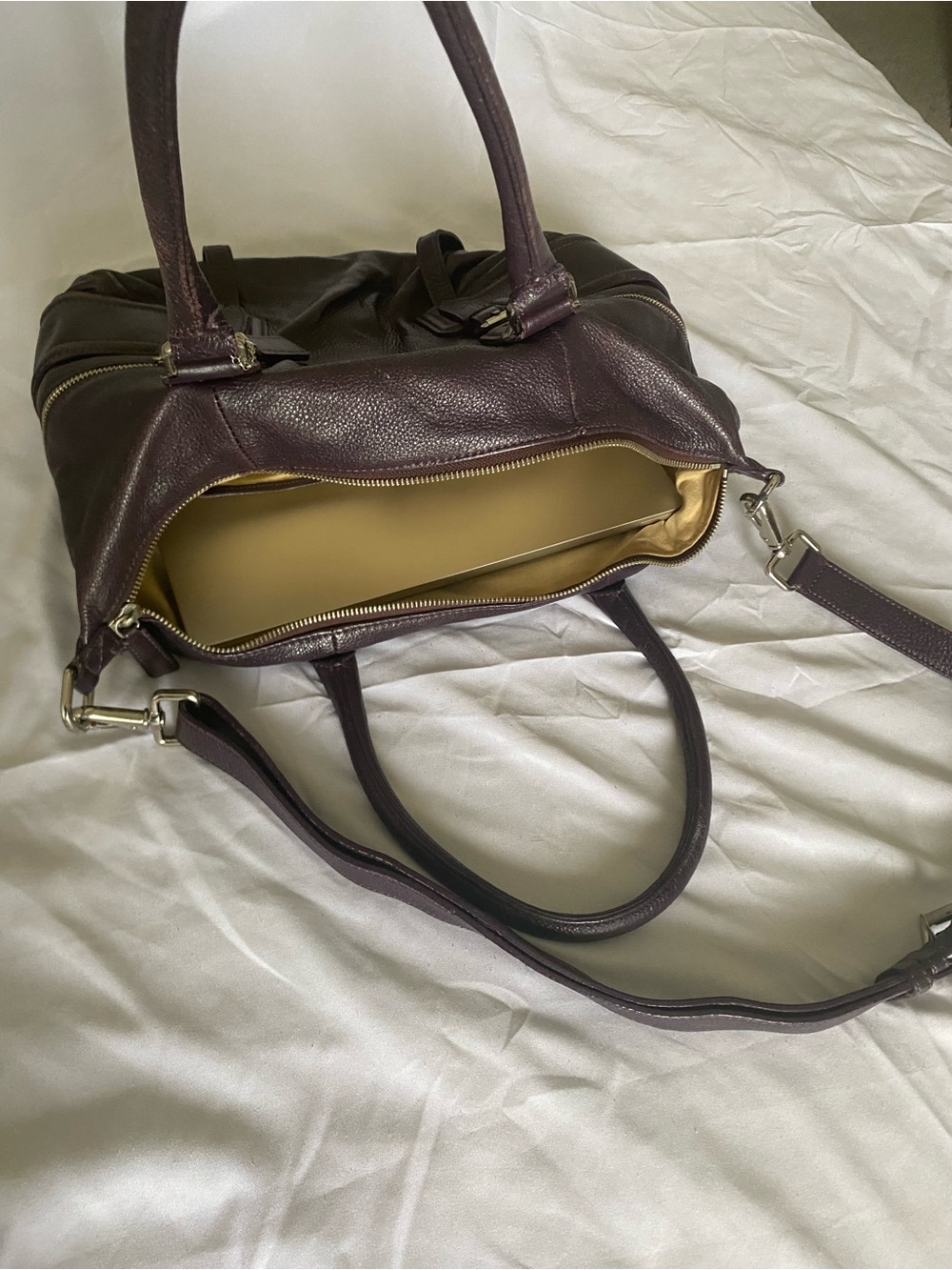 Authentic Leather Cole Haan Shoulder/Hand bag. Purple Color - Picture 11 of 14